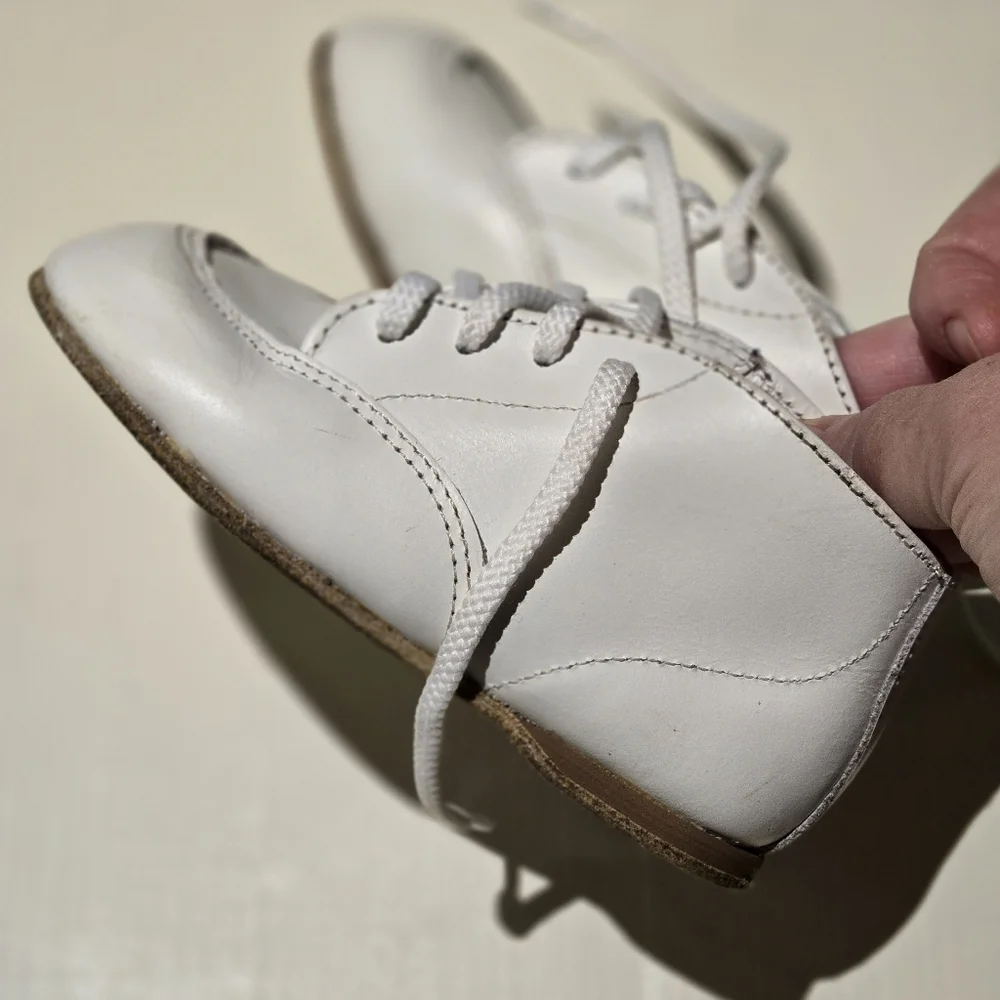 Zimmerman Finley Oxford White Leather Kids Shoes Size 5 EEE Toddler - Picture 5 of 8